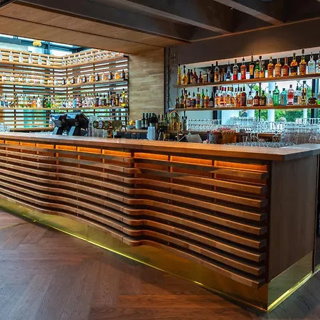 阿尔基佩拉格酒店 酒店 4*